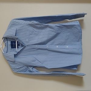 3/$10 American Eagle button down shirt